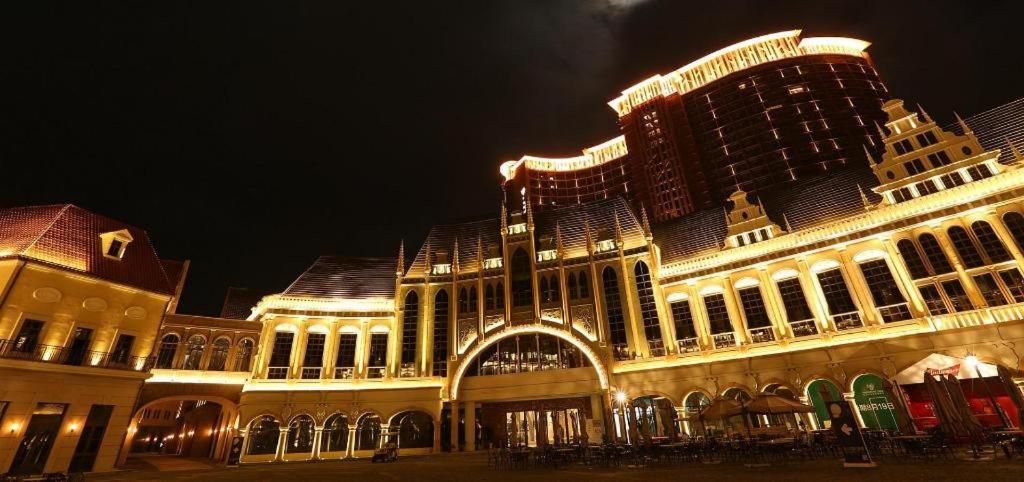 Mangrove Tree Resort World Qingdao Exterior photo